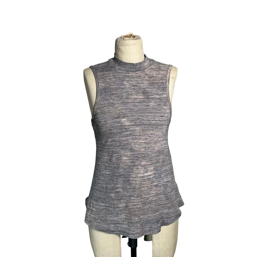 Bleuh Ciel Sleeveless Tank Top in Grey & Pink